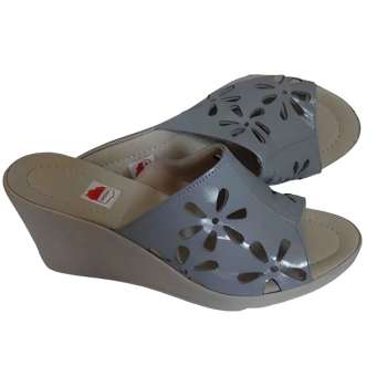 BnW Skórzane szerokie klapki